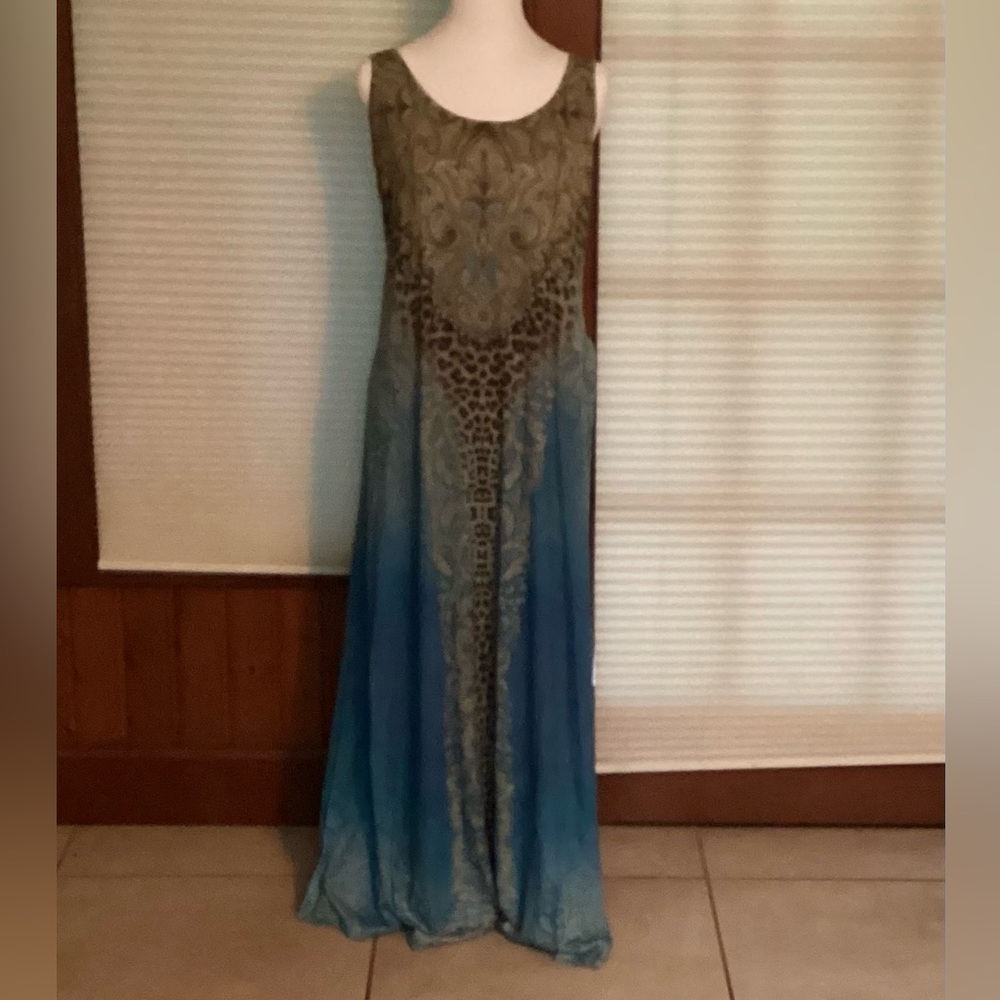 Wild thing. The pyramid collection maxi